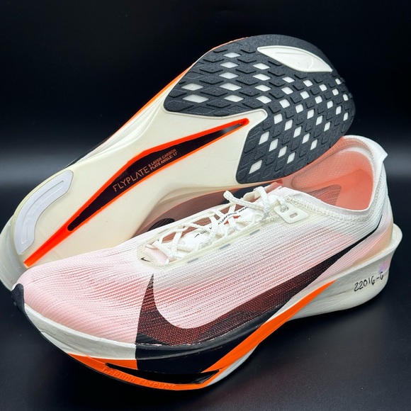 Nike ZoomX Streakfly 2 Proto White Orange Black HF6417-100 New Men's 12.5 Shoes